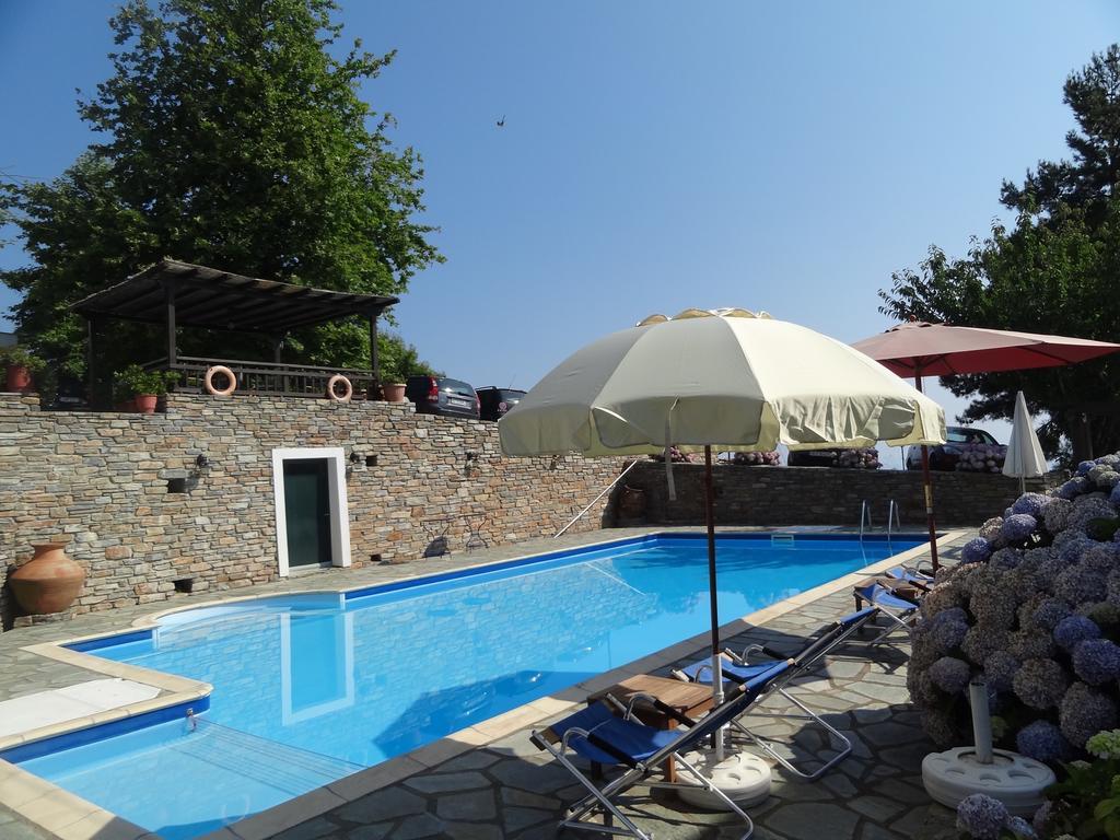 Hotel Vrionis Agios Dimitrios Exterior foto