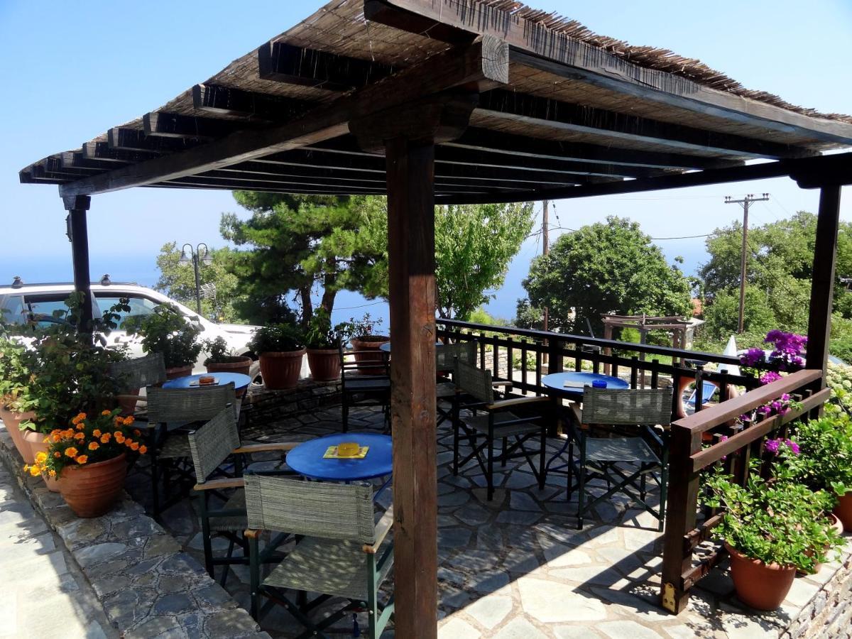 Hotel Vrionis Agios Dimitrios Exterior foto