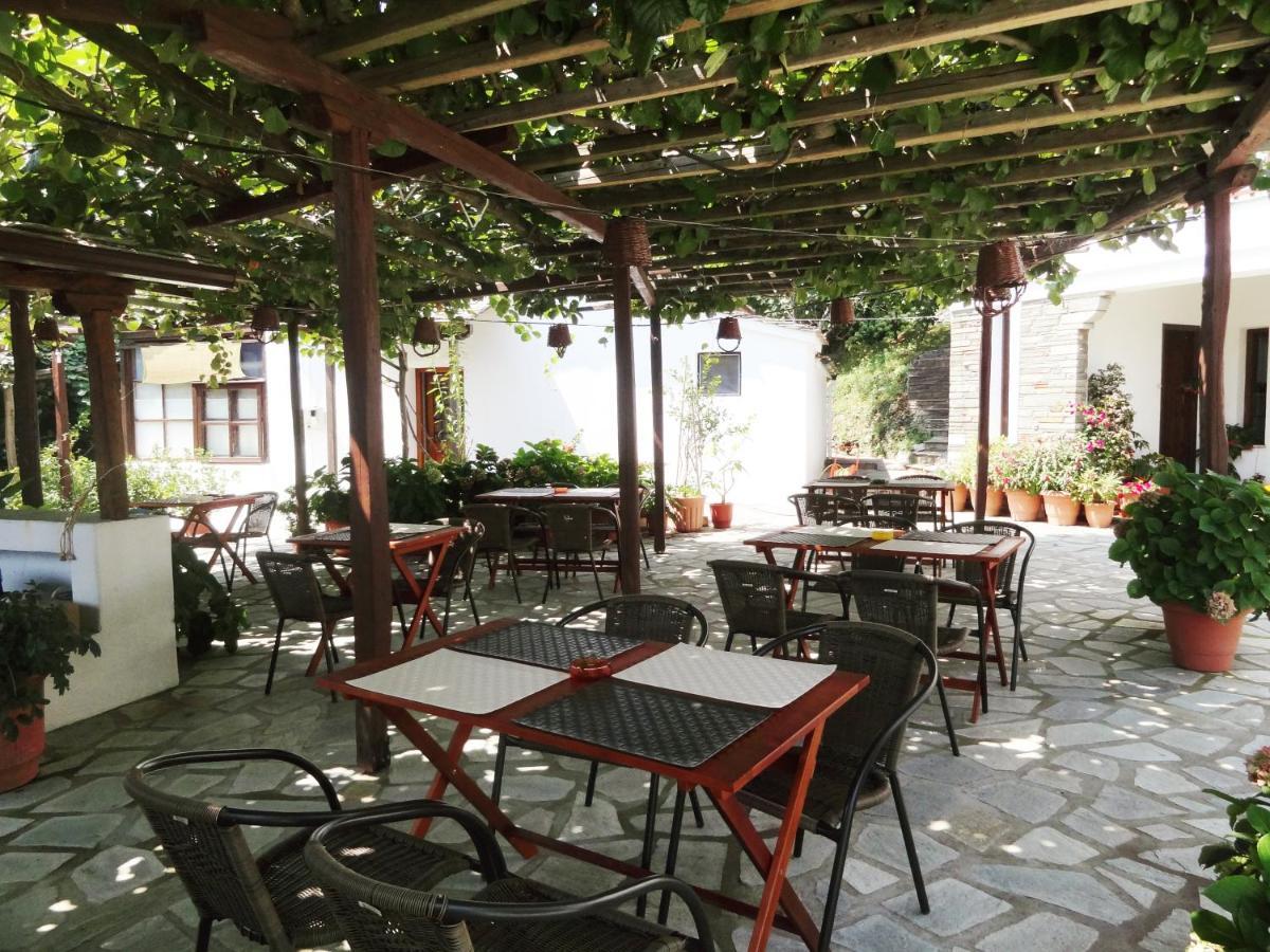 Hotel Vrionis Agios Dimitrios Exterior foto